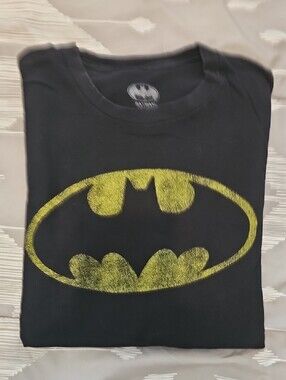 Black Batman Logo Graphic Tee - Men's Cotton T-Shirt